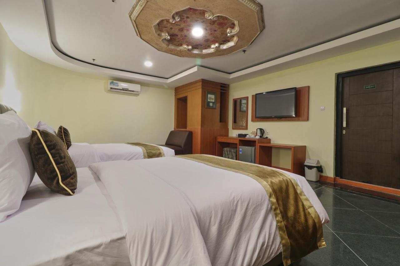 Coins Hotel Dżakarta Zewnętrze zdjęcie